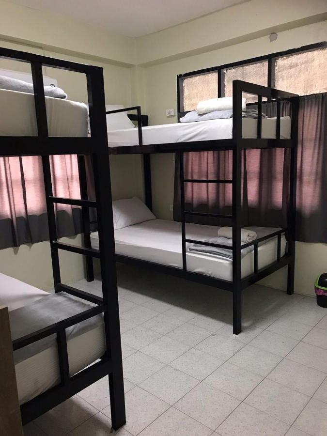 Holiday Phangan - Hostel & Bar Тонгсала Екстер'єр фото