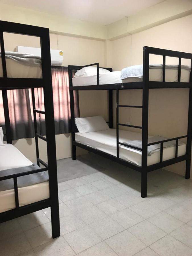 Holiday Phangan - Hostel & Bar Тонгсала Екстер'єр фото