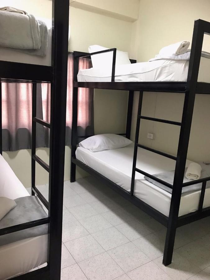 Holiday Phangan - Hostel & Bar Тонгсала Екстер'єр фото