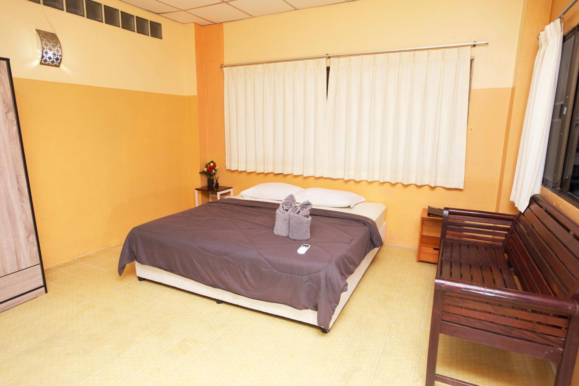 Holiday Phangan - Hostel & Bar Тонгсала Екстер'єр фото
